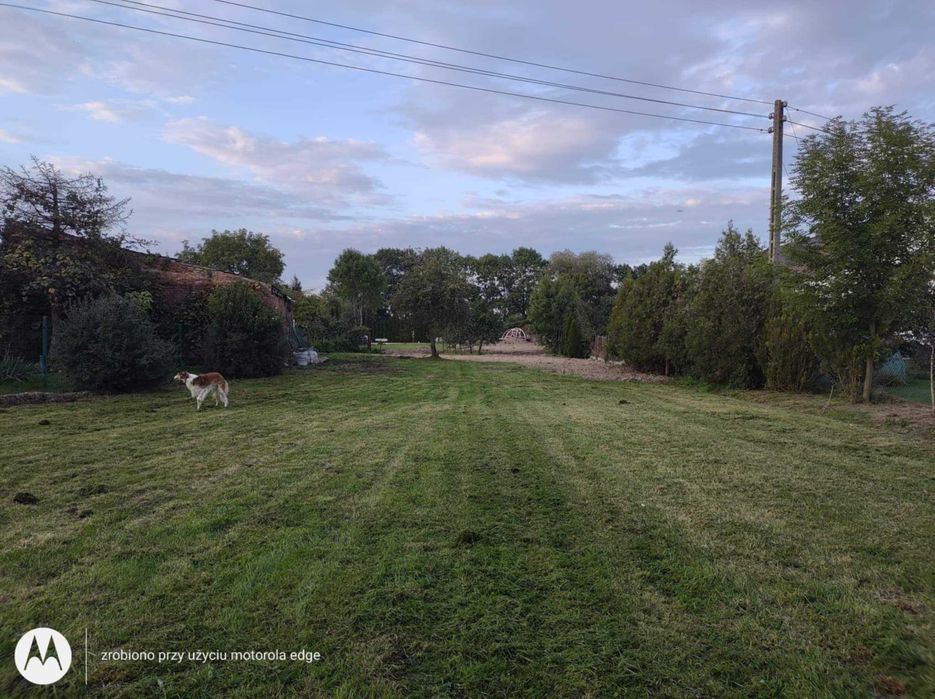 Działka budowlana 1021 m² – Miłocice, ogrodzona, wszystkie media