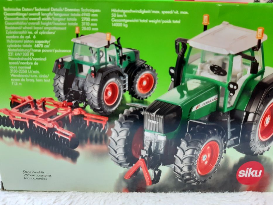Siku Fendt 930 model w skali 1:32.