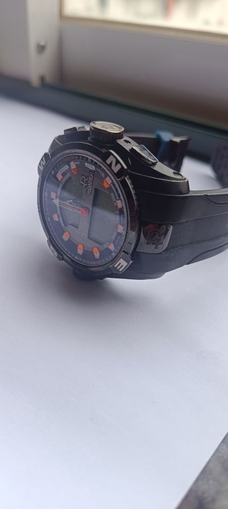 Relogio Roamer Trekk Master  mod770990N