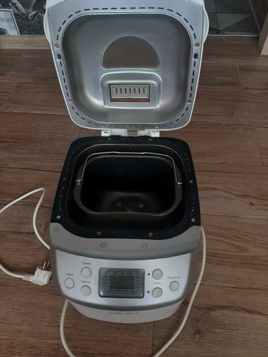 хлібопічка Вініс