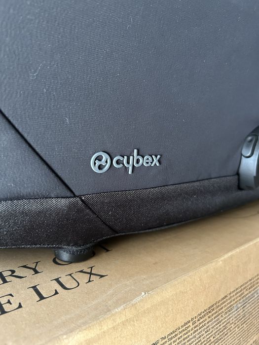 Nowa czarna gondola Cybex Mios Lux