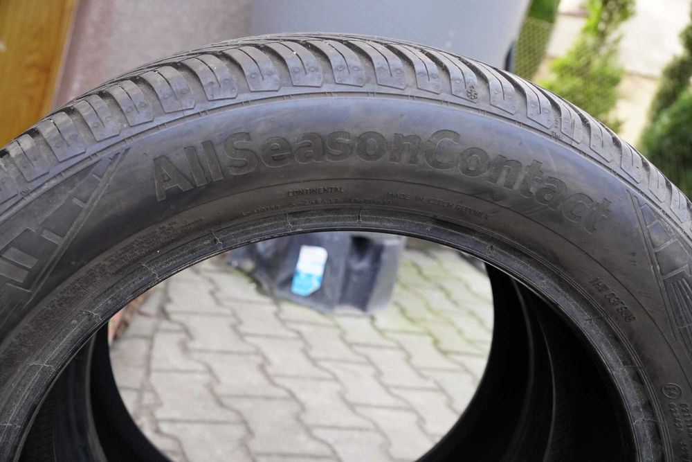 Continental 235/55R18 opony całoroczne 2 szt