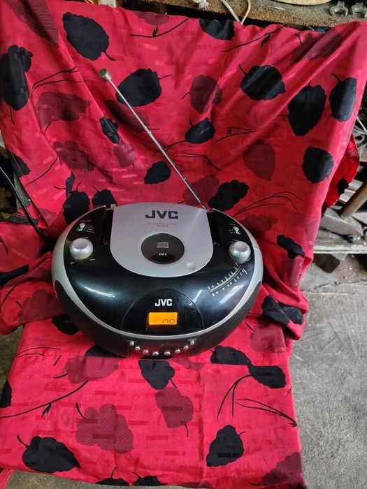 SPRAWNE Boombox Radio CD JVC RD-EZ15 MP3 radioodtwarzacz Stereo