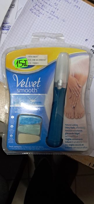 Pilnik do paznokci elektryczny na baterie z nasadkami