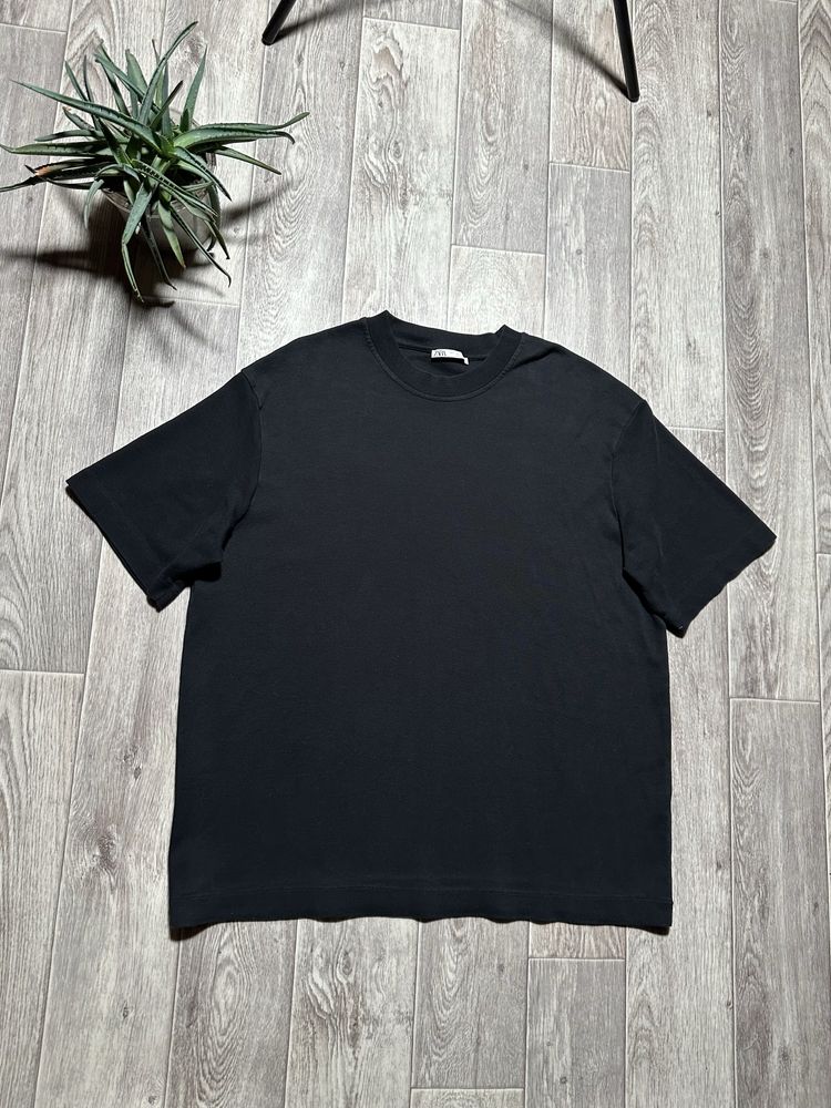 Футболка Zara Basic Relaxed Fit Black Tee