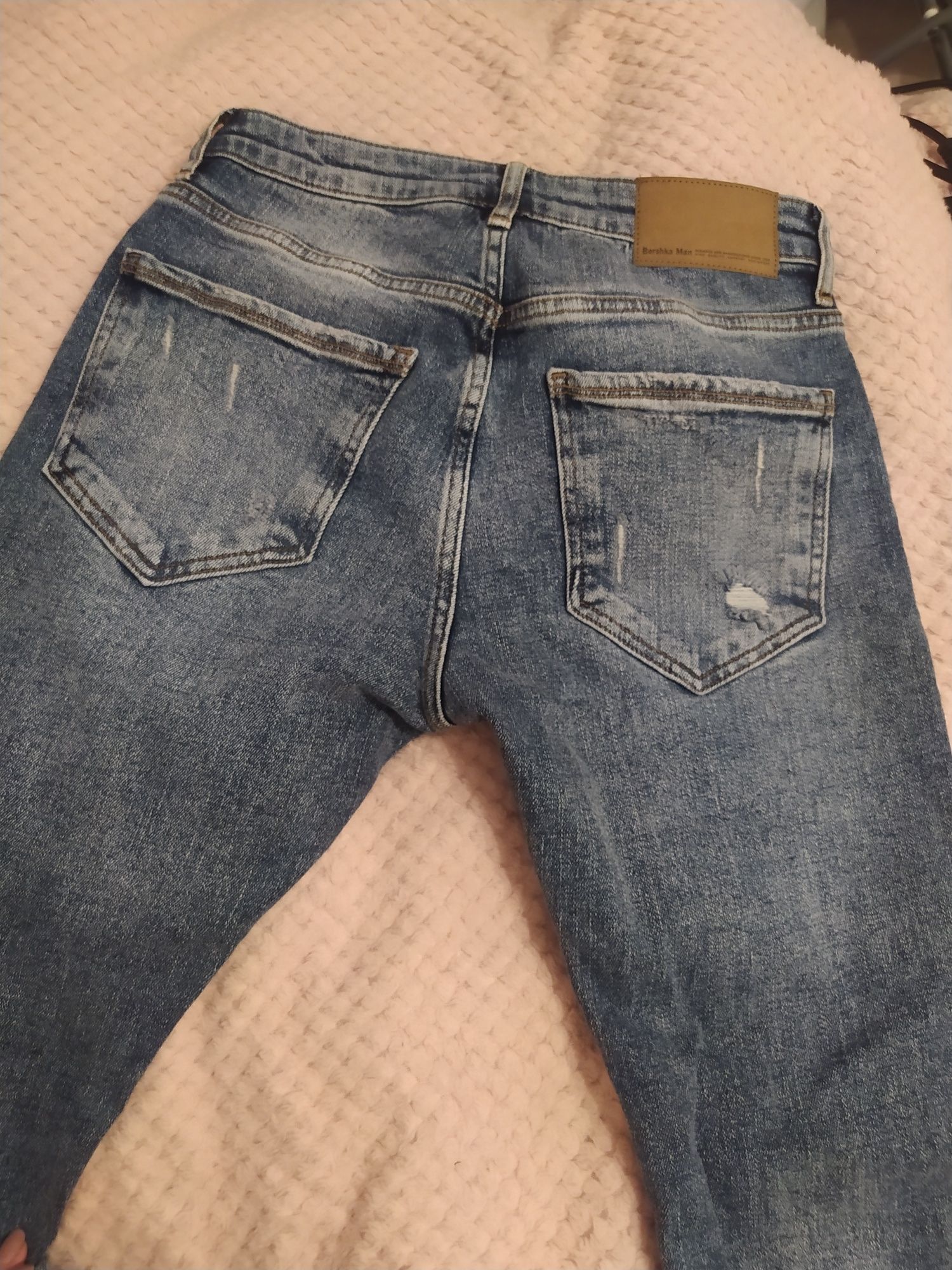 Spodnie Bershka 38 męskie fason super skinny