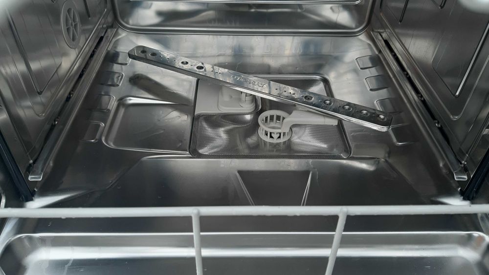 Zmywarka Miele G 6730 SCU Inox pod zabudowę 690 godzin pracy AutoOpen