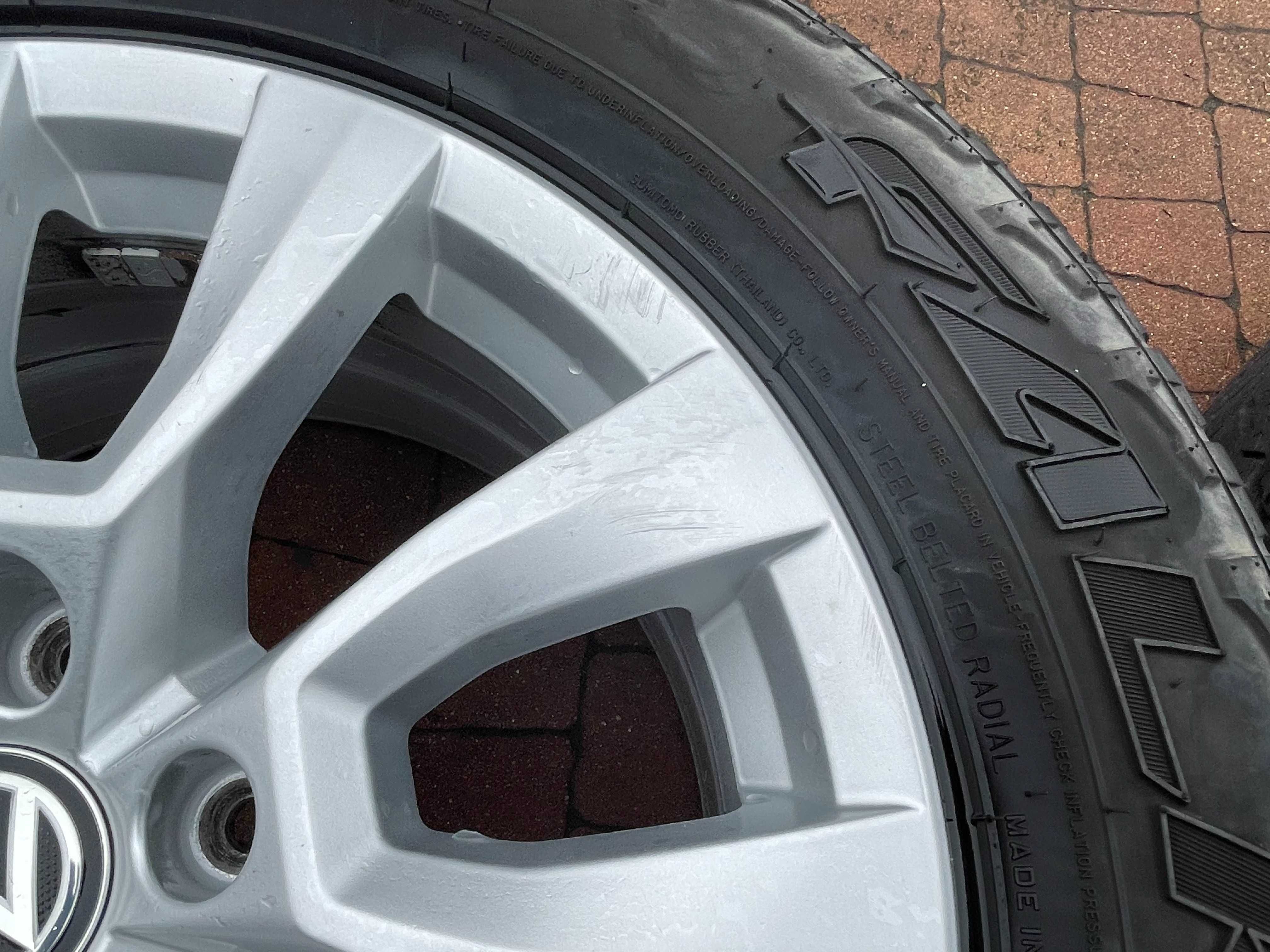 3599. Alufelgi 17" Vw Amarok T5 T6 oryginalne 8J ET49 cena za 4szt