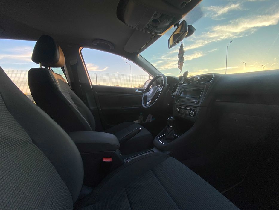 Volkswagen Golf 1.6 TDI (2013) – Edição Bluetooth