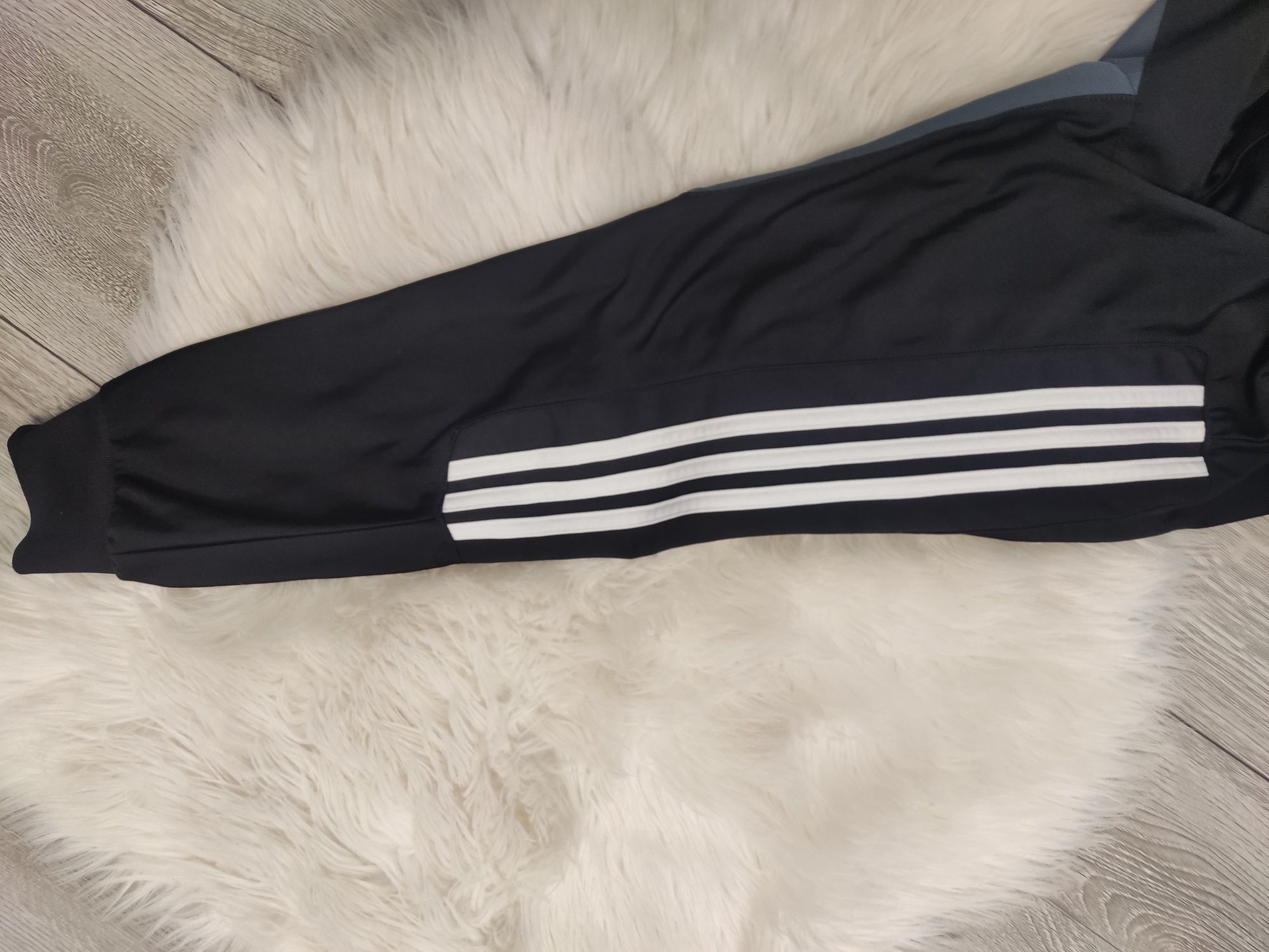 Bluza czarna męska,rozpinana Adidas M