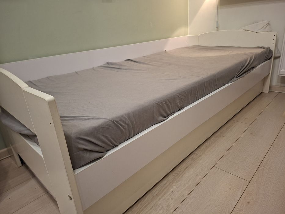 Łóżko drewniane młodzieżowe 80x180