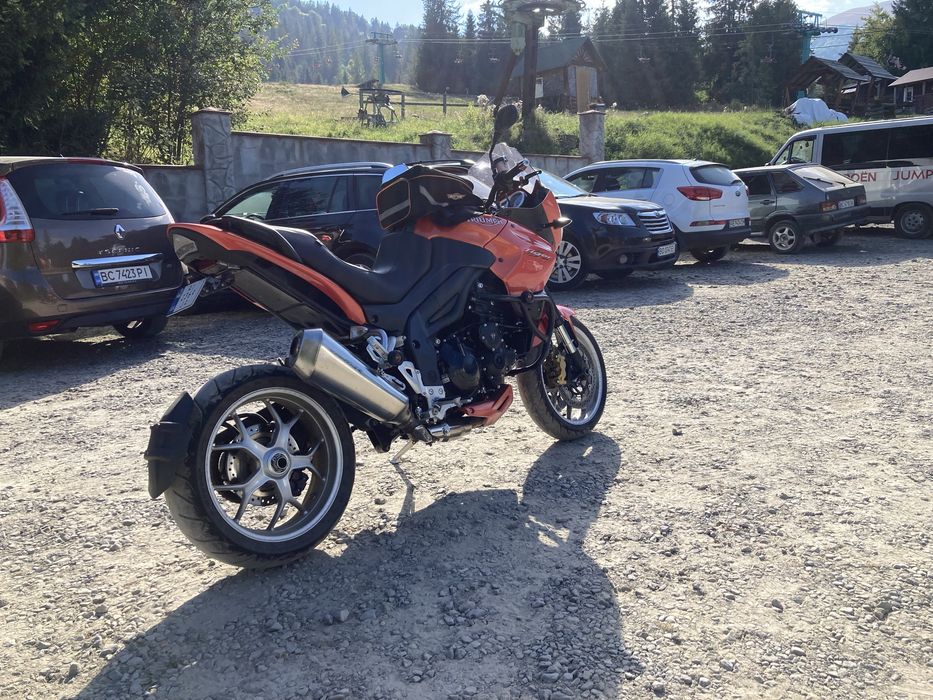 Triumph tiger se1050