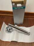 Uchwyt na papier toaletowy Hansgrohe chrom