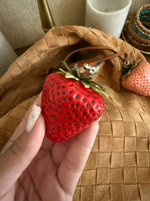 Підвіс на сумку TORI BURCH