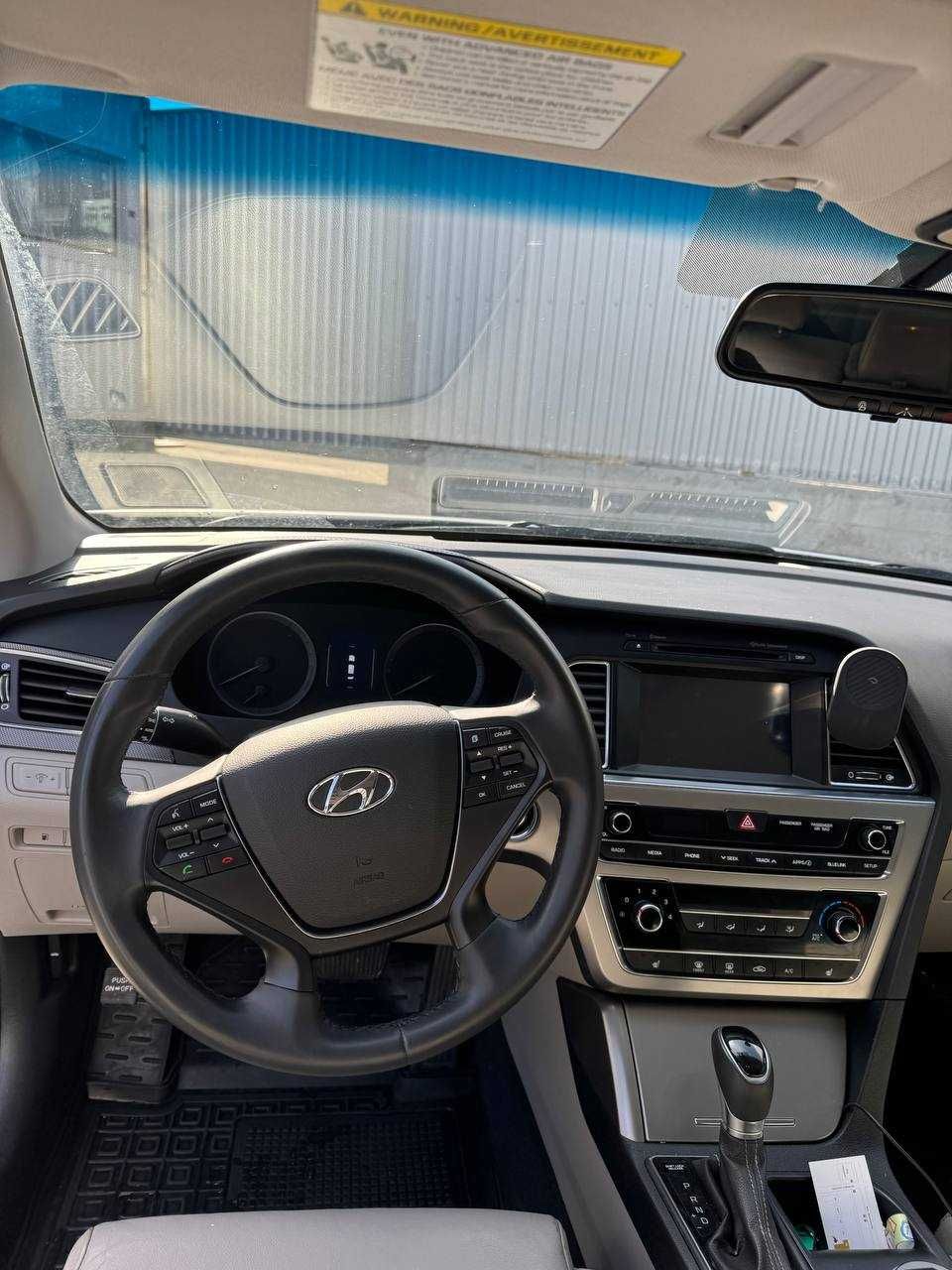 Hyundai sonata sport 2.4