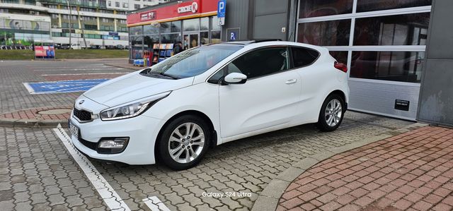 KIA proceed 2013 benzyna