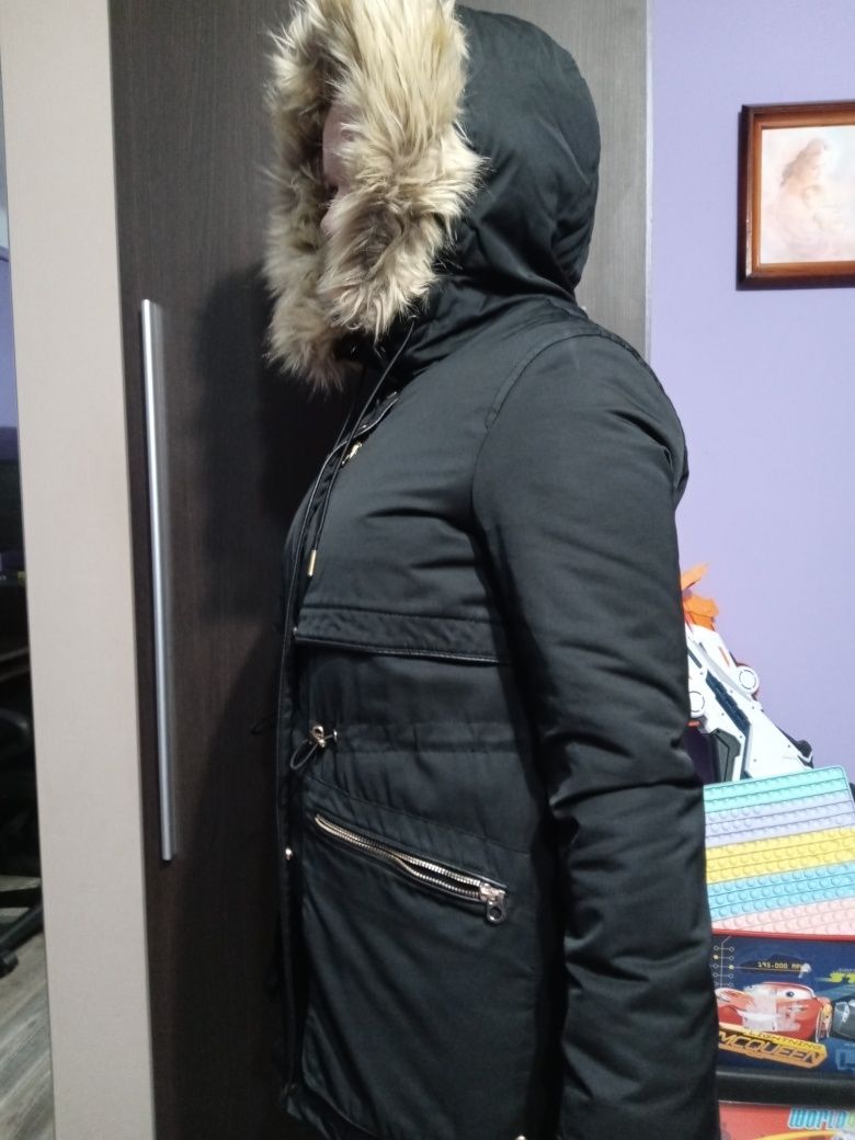 Damska kurtka zimowa Zara r.S