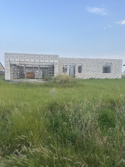 Продаю свой недостроенный дом