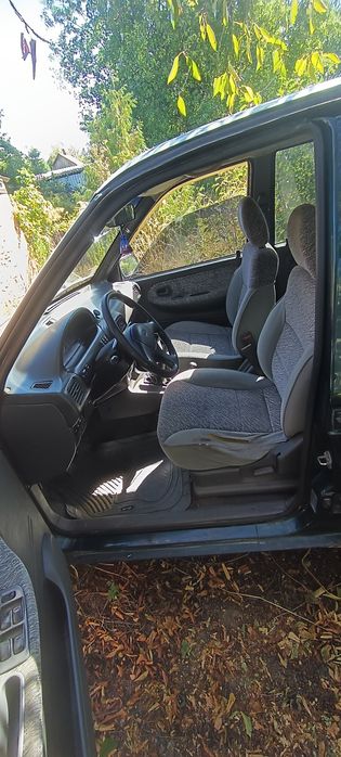 Внедорожник kia sporteg (рамная)  полноприводная