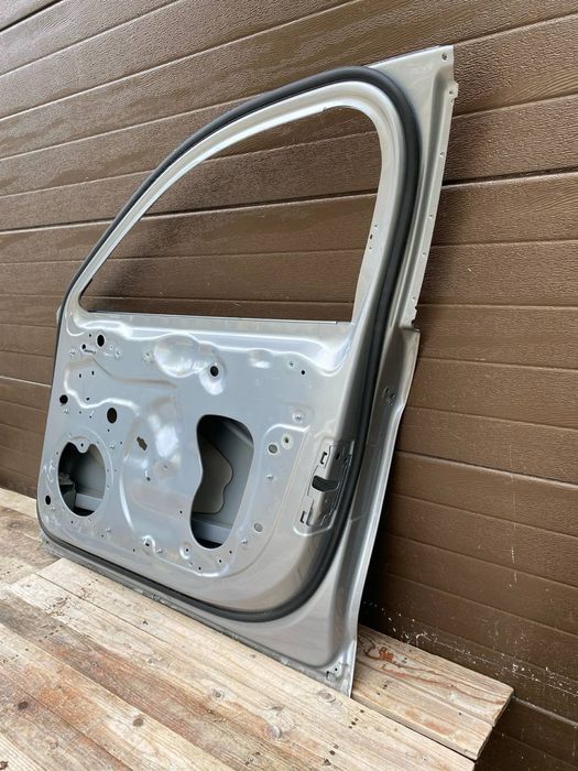 Porsche panamera 971 двері передні праві