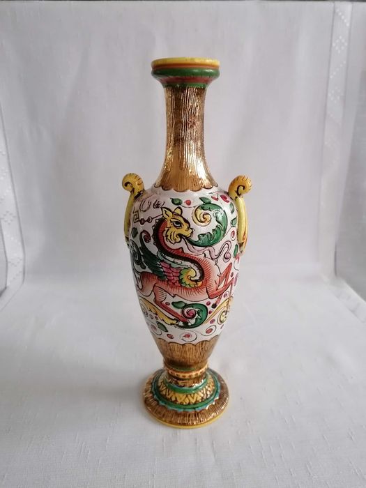 Ваза дерута дракони вінтаж