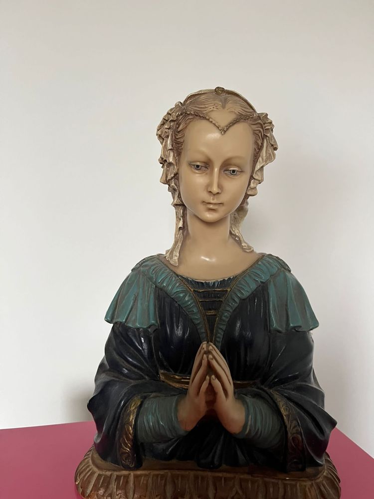 Busto senhora em marfinite