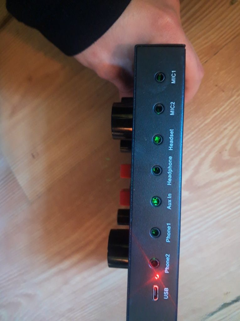 The Sound card  V8X Pro