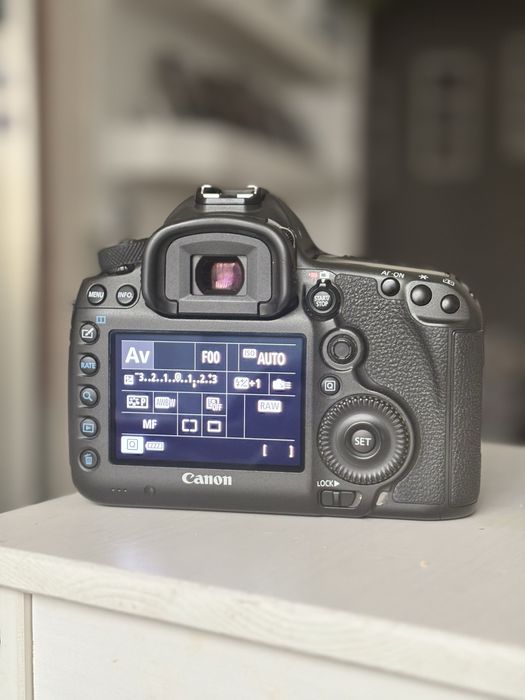 Canon EOS 5Ds 50.6mpx tylko 12633 zdjec!!!