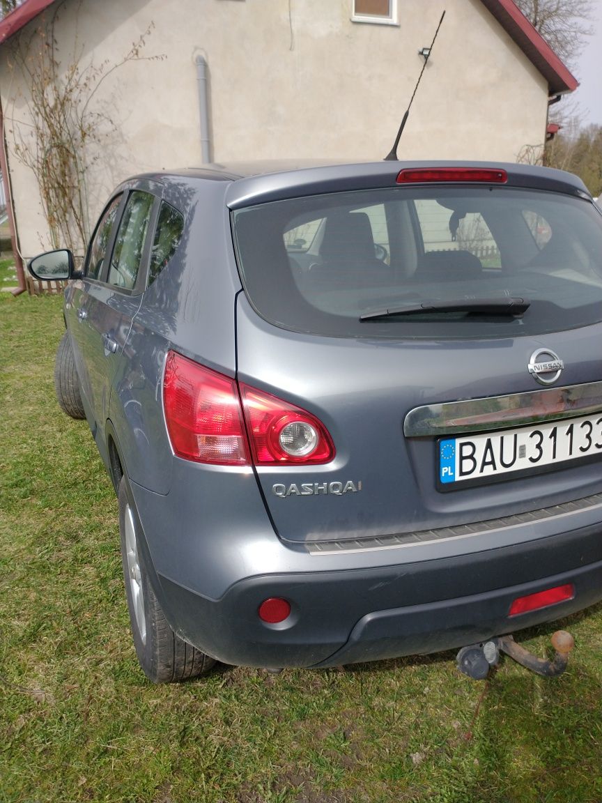 Nissan Qashqai j10 2.0 benzyna