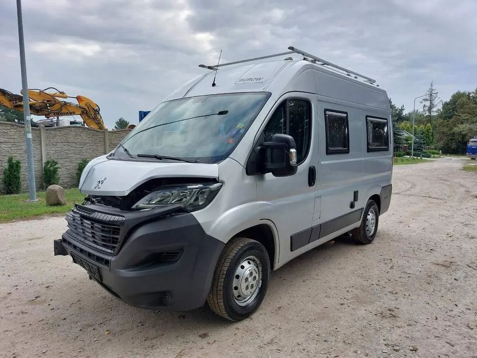 Peugeot Boxer BUROW  2017 rok 2.0 diesel 130 km Klimatronik Solar Obrotowe fotele