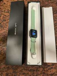 Apple Watch zegarek 42mm Seria 2 Nike Model A1758