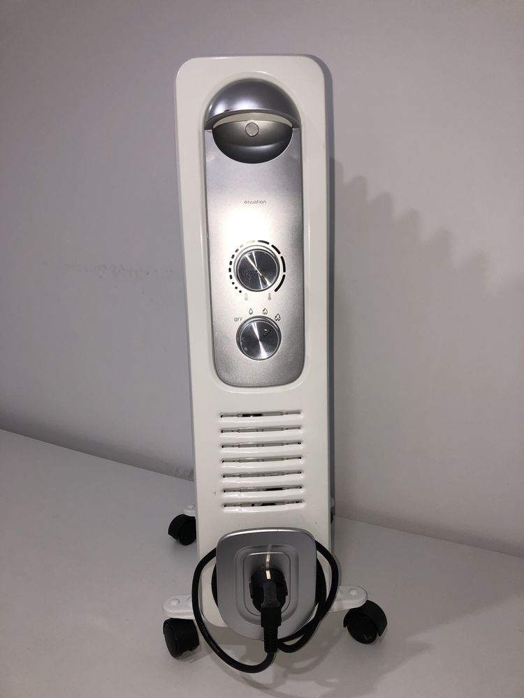 Aquecedor a Óleo 1500W 220V Essential Equation
