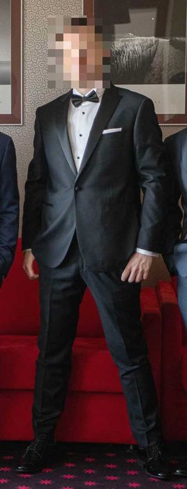 Garnitur smokingowy ślubny czarny Albione rozmiar 56/182