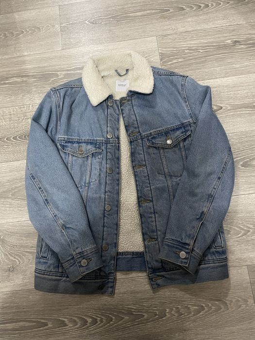 Джинсовая куртка Reserved