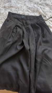 Szerokie czarne spodnie Medicine S