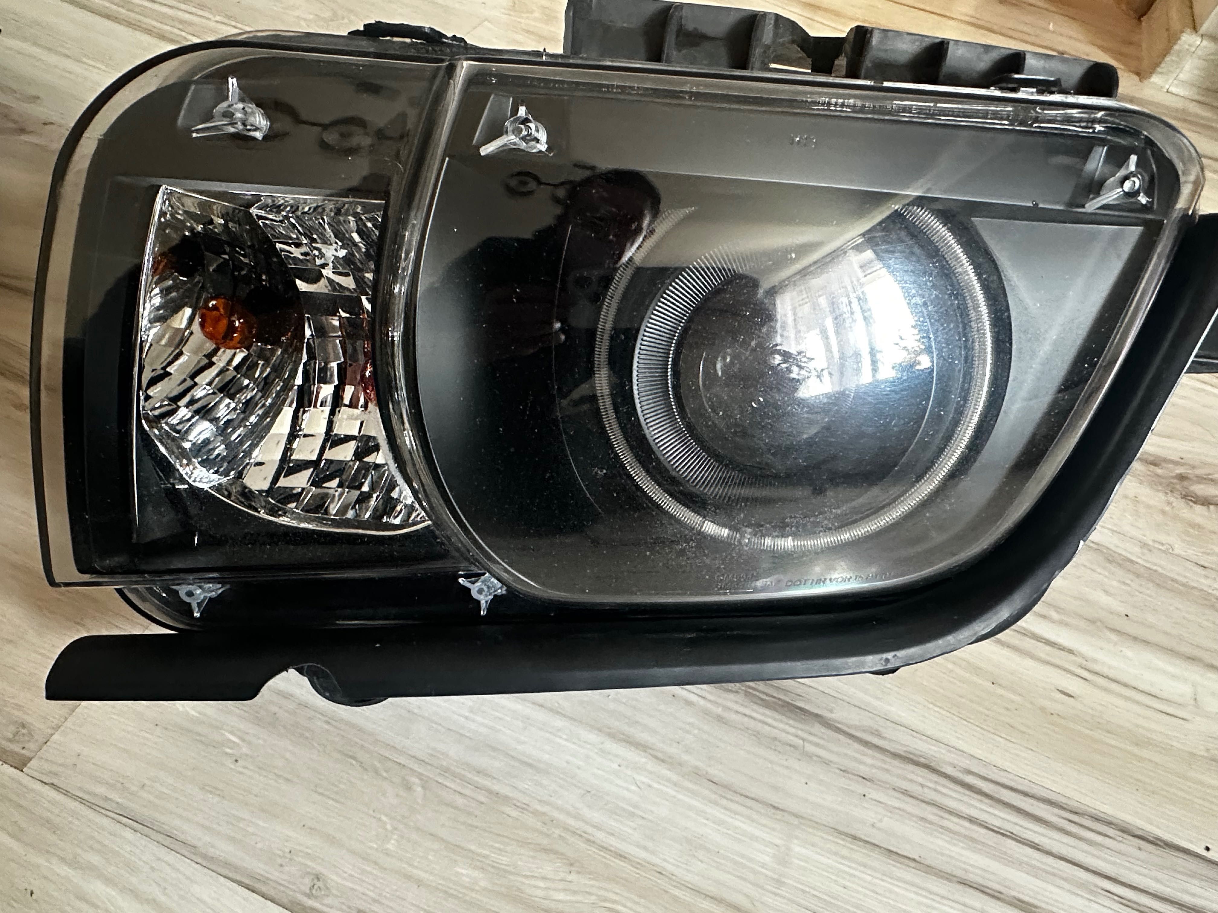 Lampy Chevrolet CAMARO V 09-13R RINGI LED