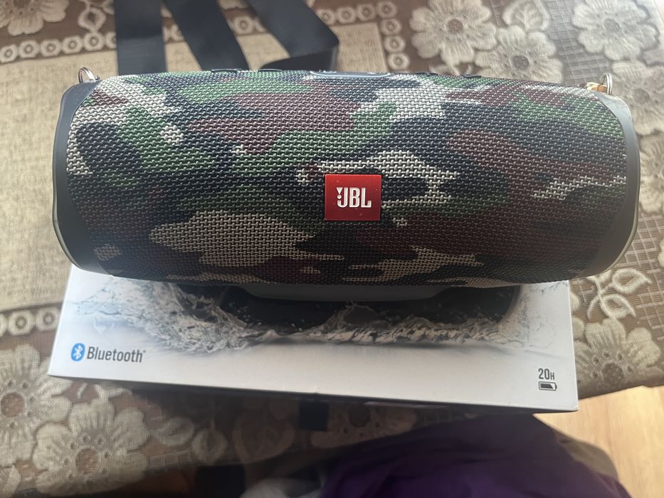 Sprzedam Głosnik CHarge4