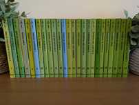 22 Livros da coleção "Aventuras Fantásticas" (Venda unitária)