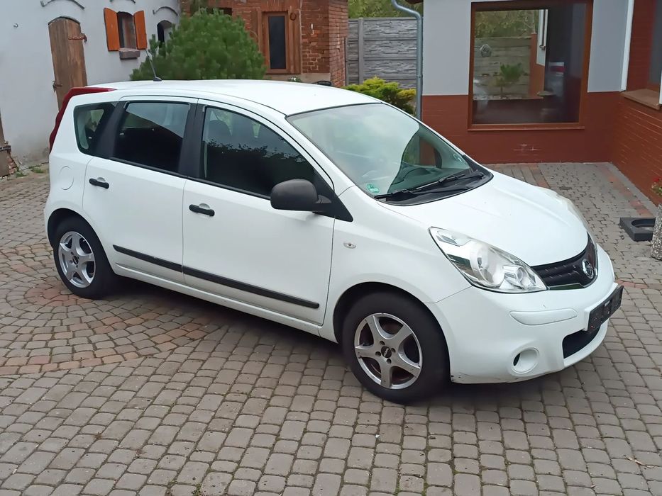 Nissan Note bezwypadkowy, 196754 km, aluminiowe felgi.