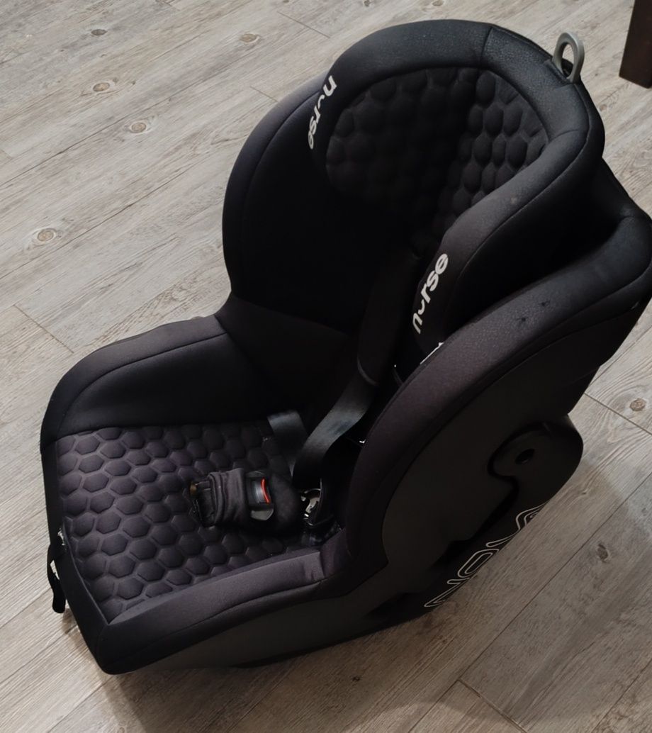 Cadeira auto usada "Nova Nurse- BeCool" com ibase isofix
