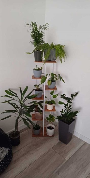 Nowy Kwietnik Metalowy 7-poziomowy Piętrowy Stojak Kwiaty Rośliny