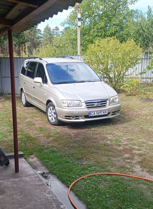 Хюндай TRAJET - мінівен 7 мест