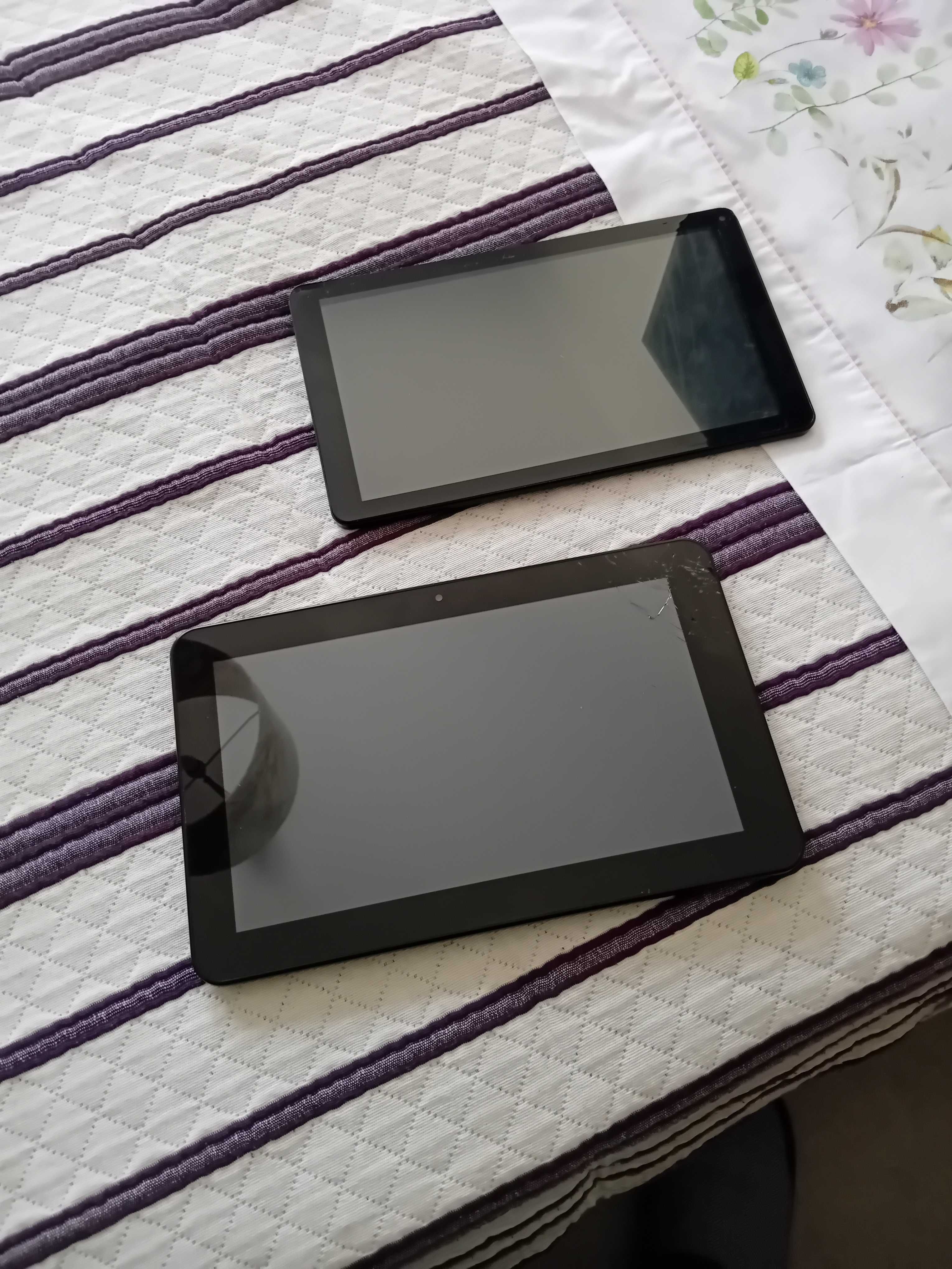 Tablet  para pecas uma sei que uma funcionária