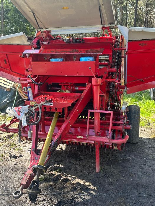 Enfardadeira de rolos