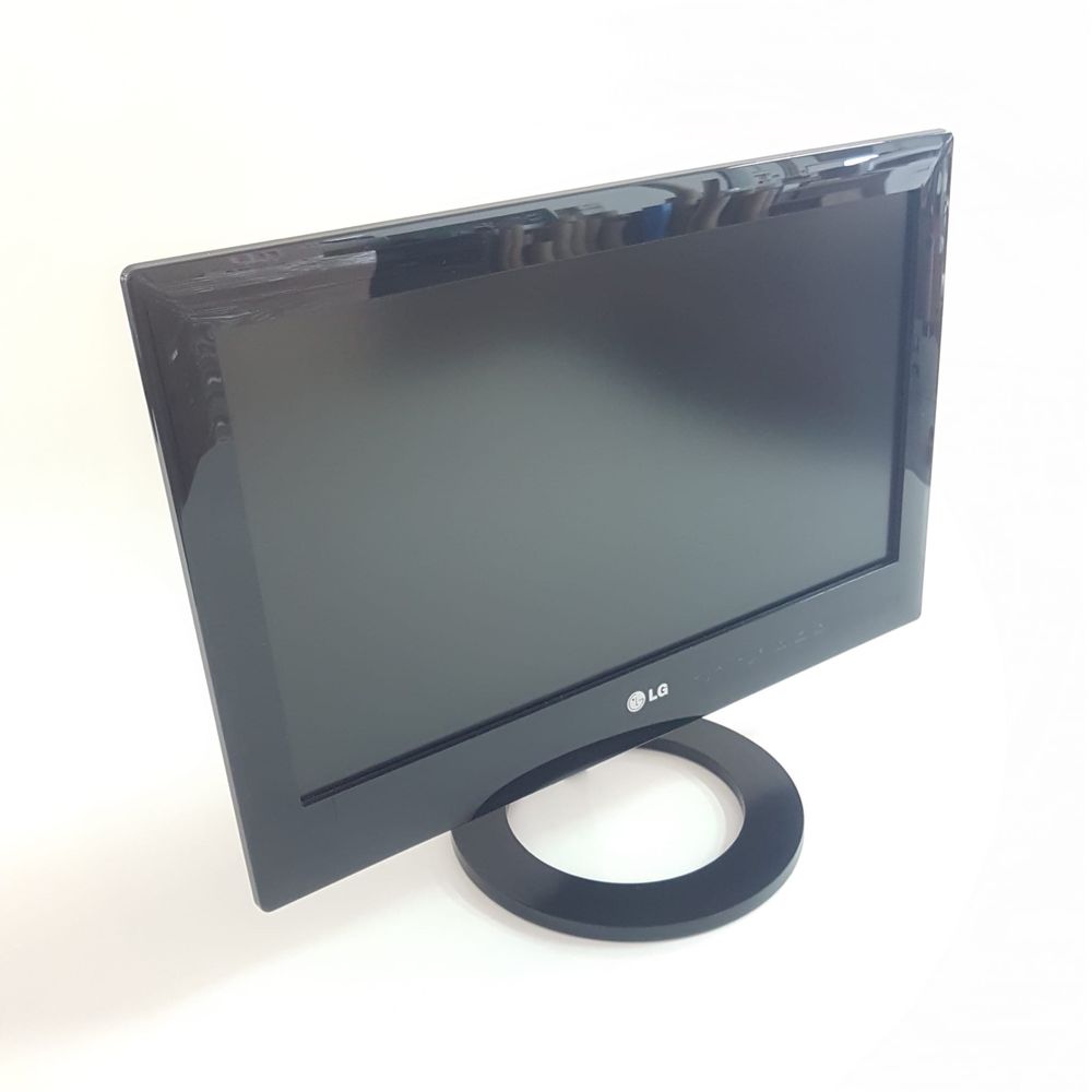 Tv lcd 47cm Lg com suporte parede