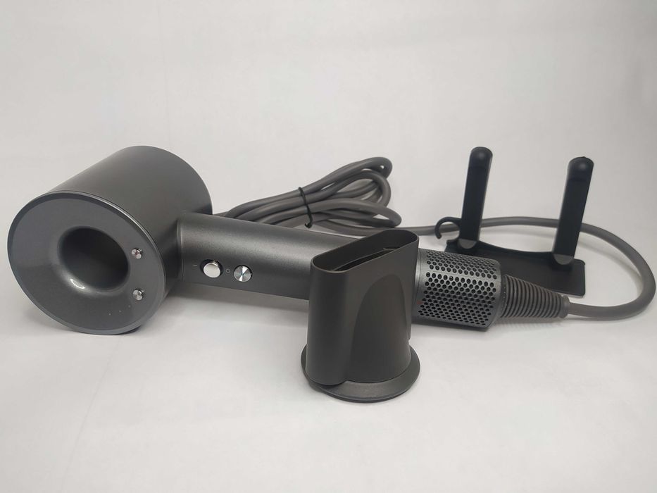 Suszarka do włosów w stylu Dyson – jonizacja, bezłopatkowa