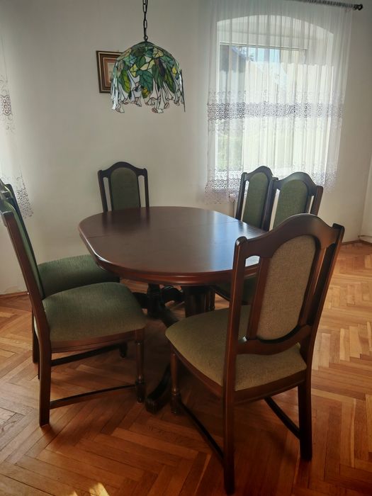 Sprzedaż tylko do 30.10. Swarzędz - piękny mahoniowy stół z krzesłami