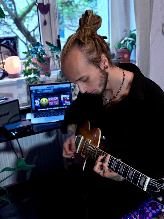 Nauka gry na gitarze od podstaw! POZNAŃ