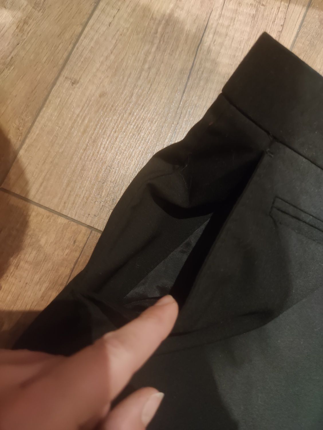 Eleganckie spodnie męskie r. 44 Zara