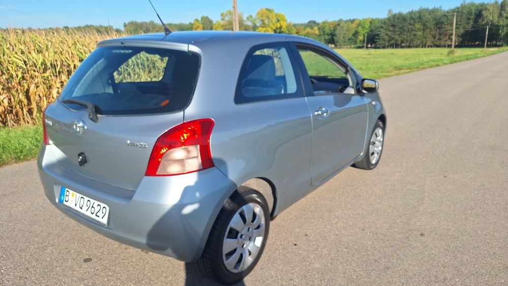 Toyota*Yaris*Ładny*Niemcy*
